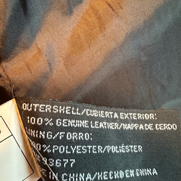 Genuine Leather Jacket with Zipper & Pockets - Picture 8 of 9